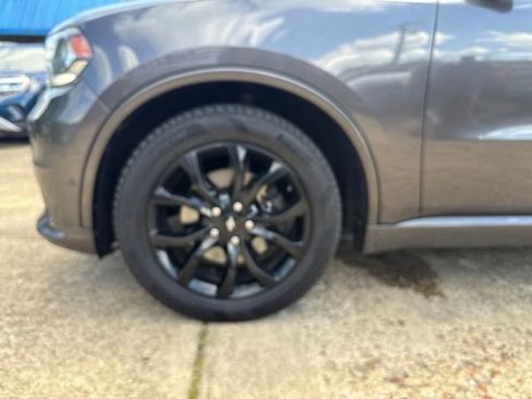 Used 2019 Dodge Durango R/T w/ Technology Group AWD/4WD image 37