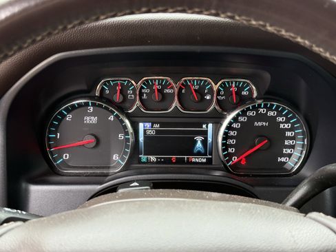 Used 2016 Chevrolet Silverado 1500 LT w/ Texas Edition RWD image 18