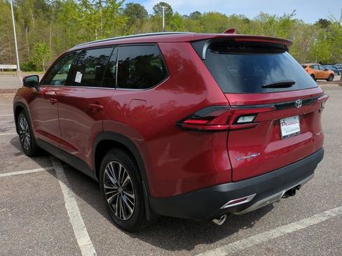 New 2026 Toyota Grand Highlander AWD Hybrid image 6