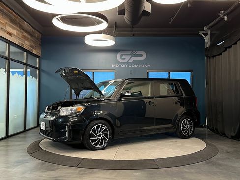 Used 2015 Scion xB 686 Parklan Edition image 23