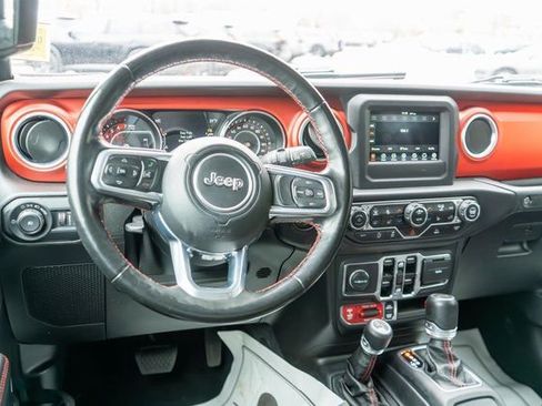 Used 2021 Jeep Wrangler Unlimited Rubicon w/ Cold Weather Group image 14