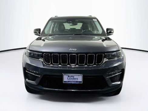Used 2023 Jeep Grand Cherokee Limited AWD/4WD image 2
