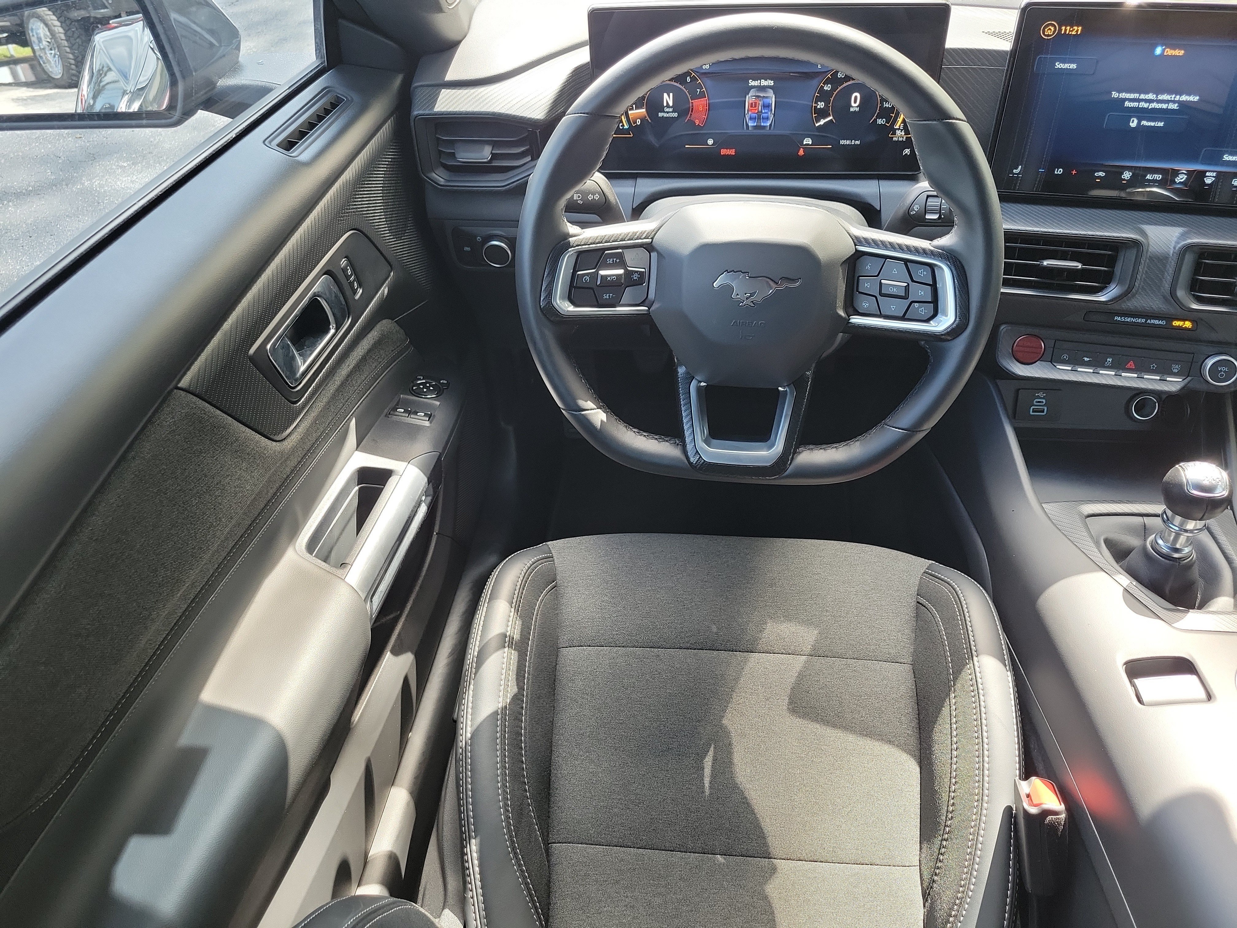 Used 2025 Ford Mustang GT RWD image 21