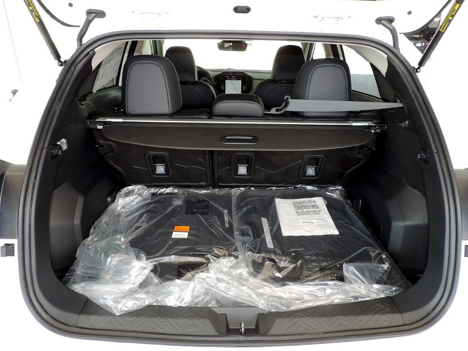 Certified 2025 Subaru Crosstrek 2.5i Limited w/ Crosstrek Mirror Package AWD/4WD image 14