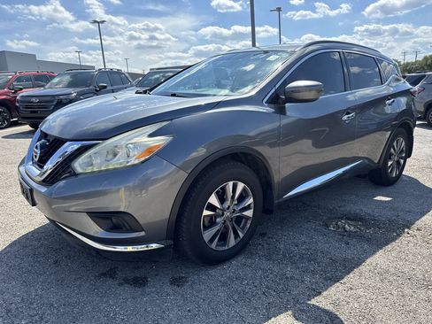 Used 2016 Nissan Murano SV FWD image 7