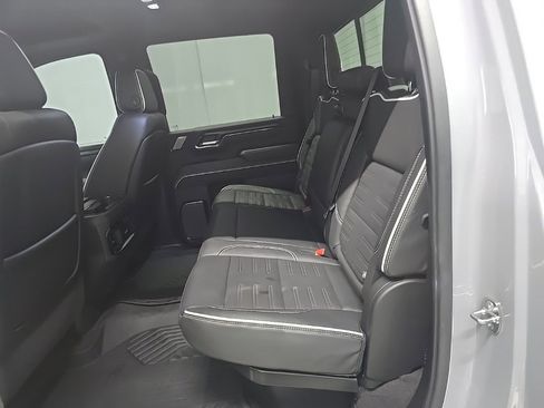 Used 2024 GMC Sierra 2500 AT4X w/ AT4X AEV Edition image 11