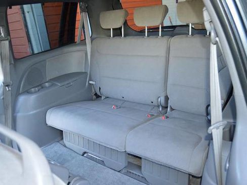 Used 2010 Honda Odyssey EX image 16