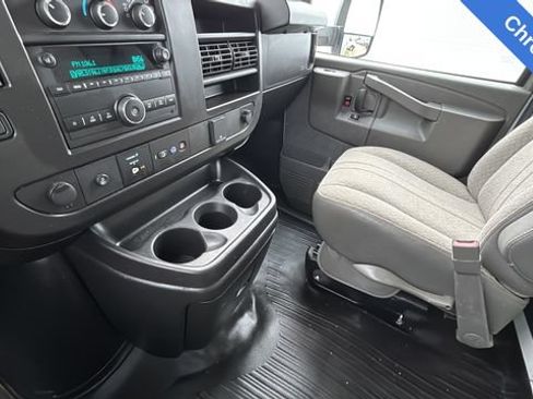 Used 2023 Chevrolet Express 3500 w/ Power Convenience Package RWD image 17