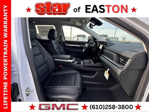 New 2026 GMC Terrain Denali w/ LPO, Floor Liner Package image 9