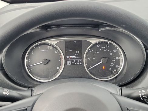 New 2025 Nissan Versa S w/ Trunk Package FWD image 23