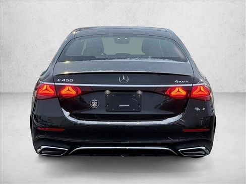 Used 2024 Mercedes-Benz E 450 4MATIC Sedan image 6