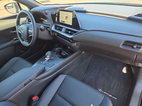 Certified 2025 Lexus UX 300h 300h F SPORT Design w/ Cold Area Package image 18