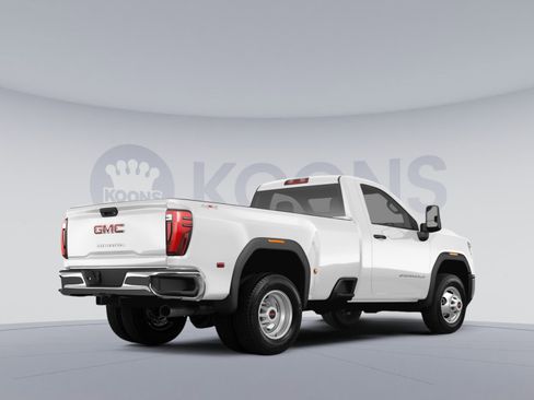 New 2026 GMC Sierra 3500 Pro image 4