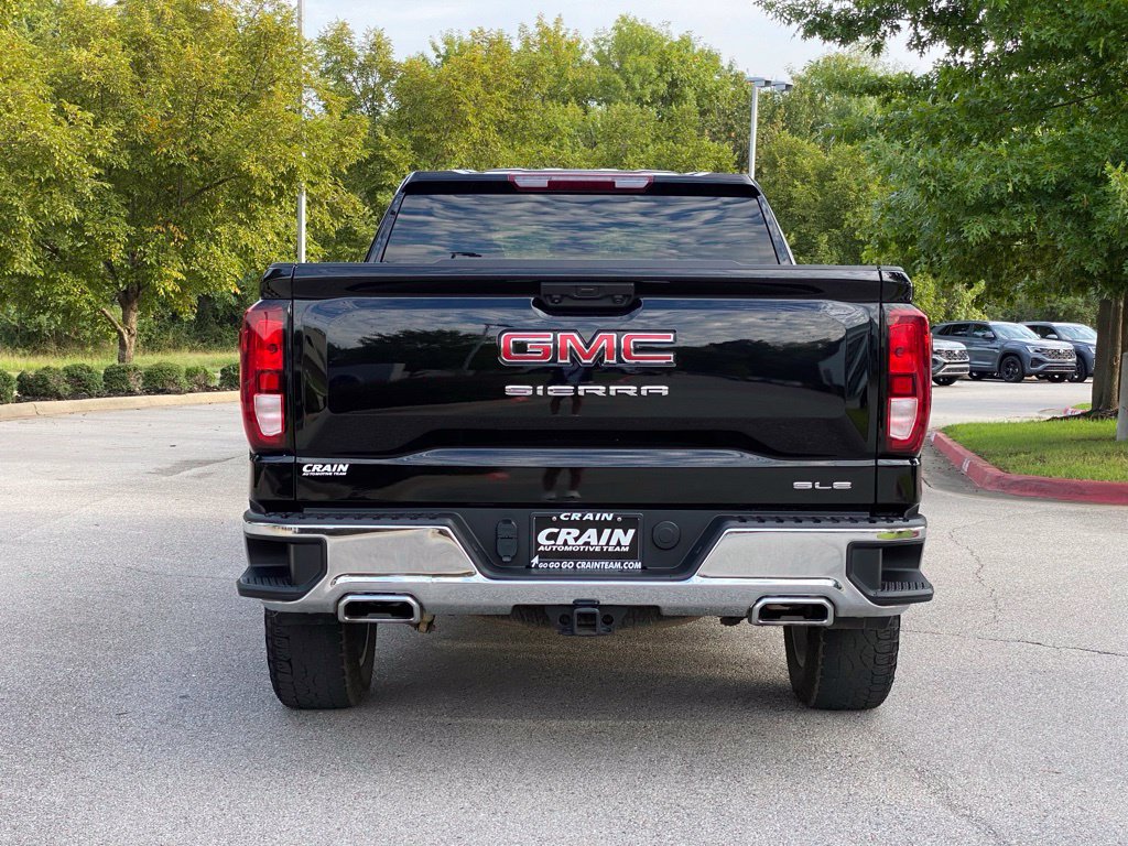 Used 2025 GMC Sierra 1500 SLE w/ X31 Off-Road Package AWD/4WD image 6