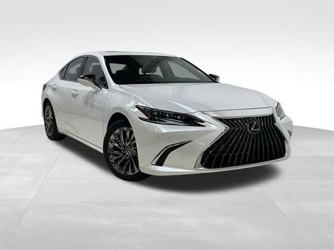 Certified 2025 Lexus ES 300h Ultra Luxury image 1