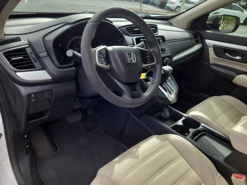 Used 2017 Honda CR-V LX image 18