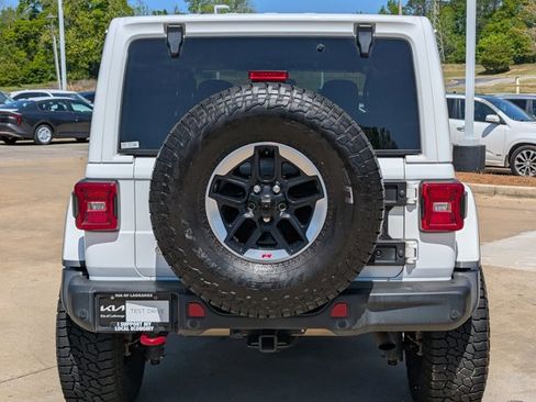Used 2019 Jeep Wrangler Unlimited Rubicon w/ Steel Bumper Group AWD/4WD image 8