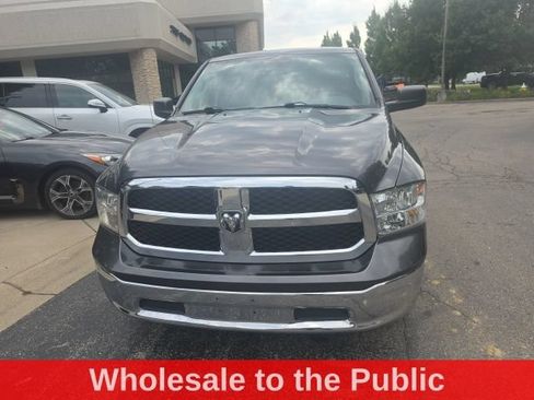 Used 2016 RAM 1500 Classic SLT RWD image 1