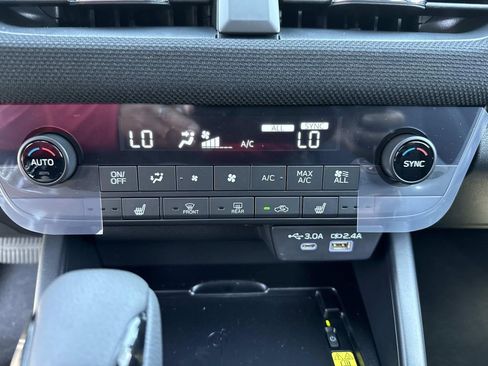 New 2026 Subaru Outback Premium AWD/4WD image 29