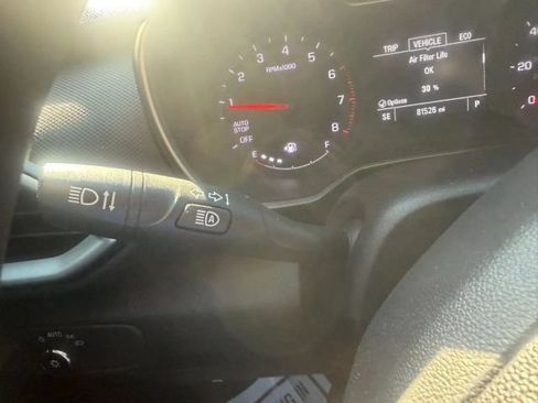 Used 2021 Chevrolet TrailBlazer LS FWD image 22