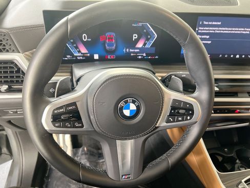 Used 2024 BMW X6 xDrive40i image 11