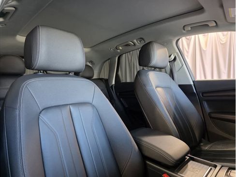 Used 2021 Audi Q5 Premium Plus w/ Premium Plus Package image 13