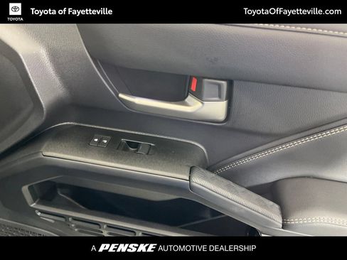 Certified 2025 Toyota 4Runner Limited AWD/4WD image 9