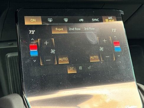 New 2026 Cadillac Vistiq Platinum image 22