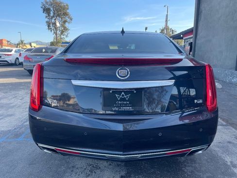 Used 2013 Cadillac XTS Platinum FWD image 8