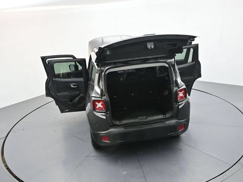 Used 2020 Jeep Renegade Latitude FWD image 36
