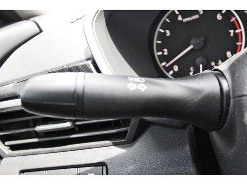 Used 2024 Nissan Altima 2.5 SR w/ SR Premium Package FWD image 11