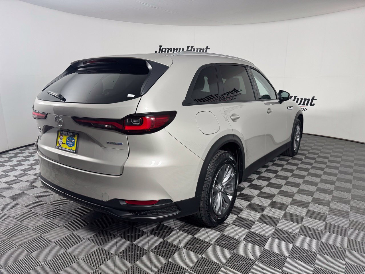Used 2024 MAZDA CX-90 Plug-In Hybrid w/ Preferred AWD/4WD image 5
