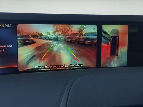 New 2026 Lincoln Nautilus Premier AWD/4WD image 16