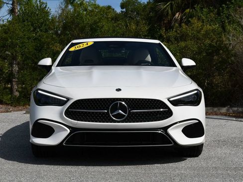 Used 2024 Mercedes-Benz CLE 300 4MATIC Cabriolet image 9
