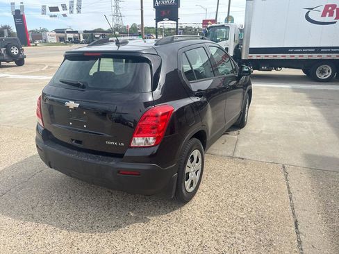 Used 2016 Chevrolet Trax LS w/ LPO, Protection Package image 6