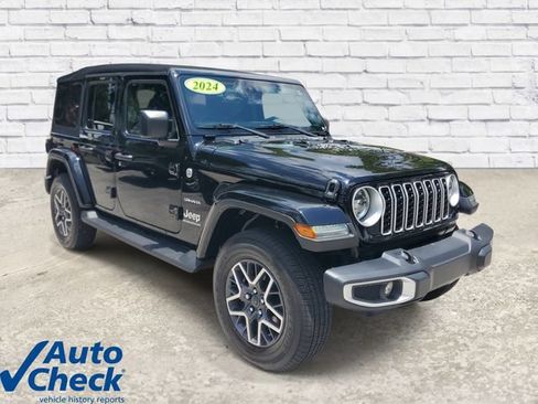 Used 2024 Jeep Wrangler Unlimited Sahara w/ Safety Group AWD/4WD image 5