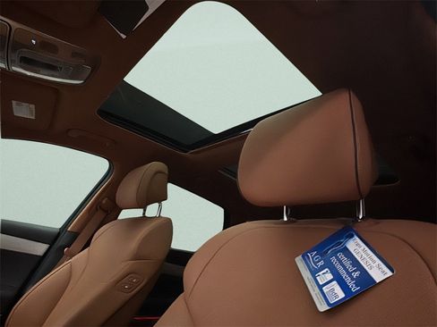 Certified 2025 Genesis GV80 2.5T Prestige image 12