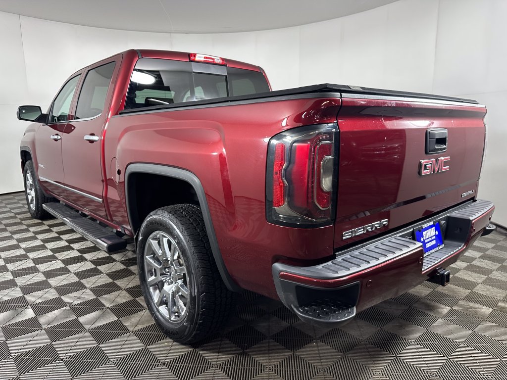 Used 2017 GMC Sierra 1500 Denali AWD/4WD image 3