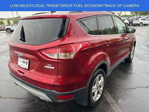 Used 2016 Ford Escape SE w/ Equipment Group 201A FWD image 8