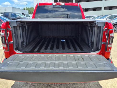 Used 2024 RAM 1500 Laramie AWD/4WD image 22