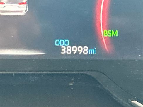 Used 2024 Toyota RAV4 XLE image 22