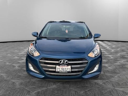Used 2016 Hyundai Elantra GT w/ Option Group 02 image 2