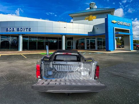 New 2026 Chevrolet Colorado Z71 w/ Midnight Edition image 5