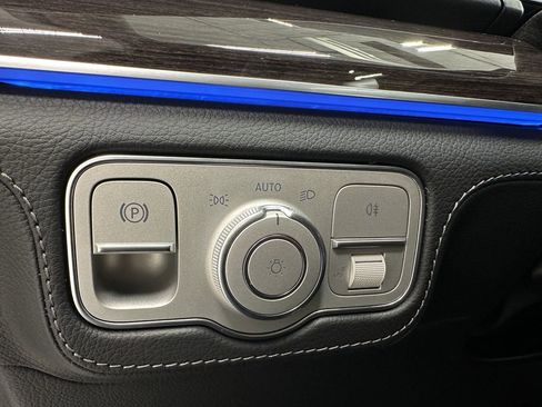 New 2026 Mercedes-Benz GLE 450 4MATIC image 37