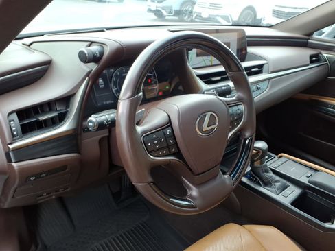 Used 2019 Lexus ES 350 Ultra Luxury FWD image 8
