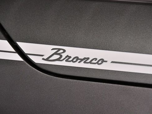 Used 2025 Ford Bronco Sport Heritage w/ Convenience Package AWD/4WD image 11