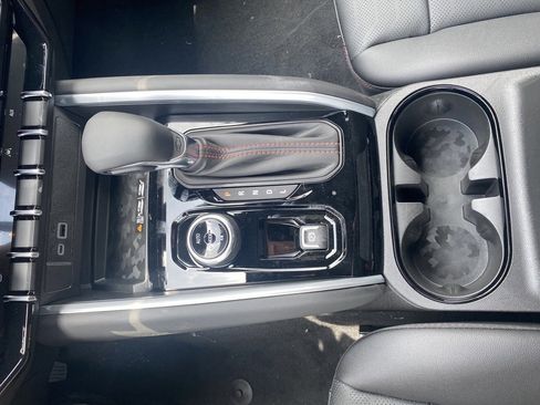 New 2025 Chevrolet Colorado Z71 w/ Technology Package image 23