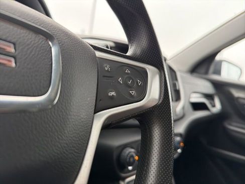 Used 2023 GMC Terrain SLE image 36