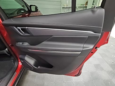 New 2025 Buick Enclave Sport Touring w/ Power Package image 39