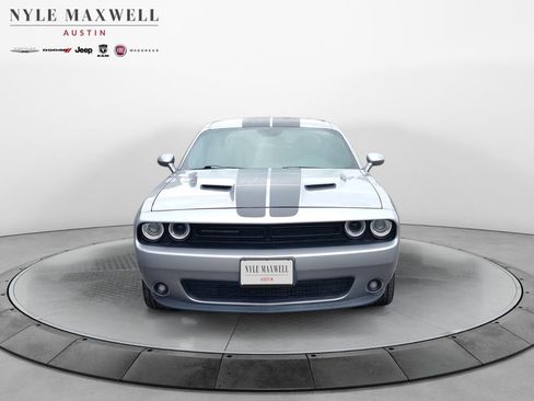 Used 2016 Dodge Challenger SXT w/ Blacktop Package image 15